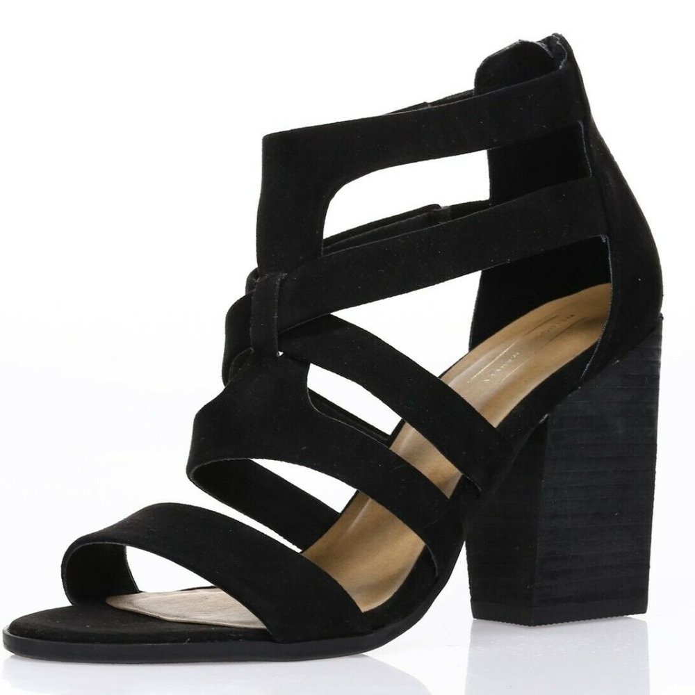 Melrose and Market "Rory" Strappy Block Heel Sandal - Black size 8.5